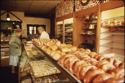 Greggs The Bakers Newton Mearns photo 2